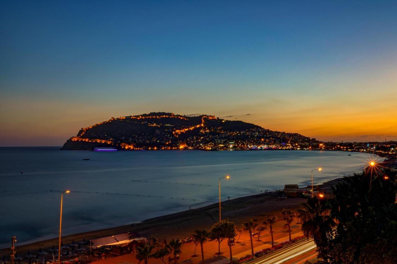 Parador Beach Hotel Alanya Exterior photo